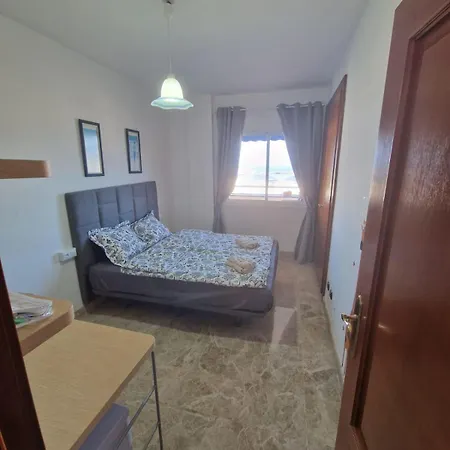 شقة Large Direct Ocean Front 2bd *