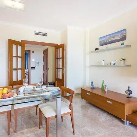 Lejlighed Large Direct Ocean Front *