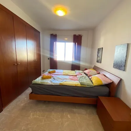 Large Direct Ocean Front Apartment Los Cristianos (Tenerife)
